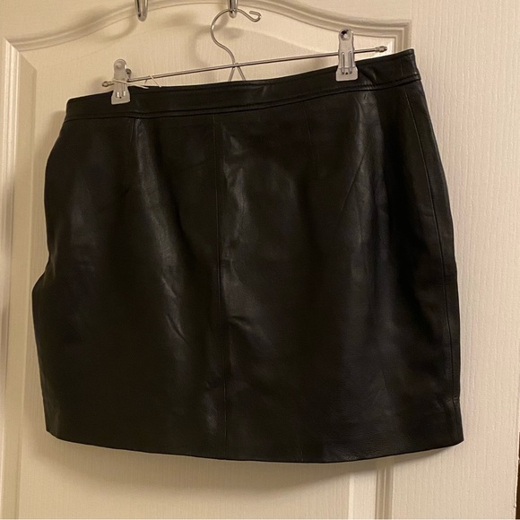 Lab Leather Mini Skirt - Picture 2 of 4